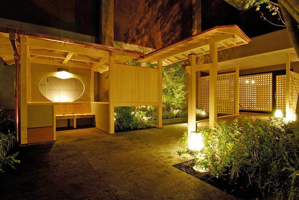 Hakone Tokinoshizuku Hotel Bagian luar foto A tea house in Japan